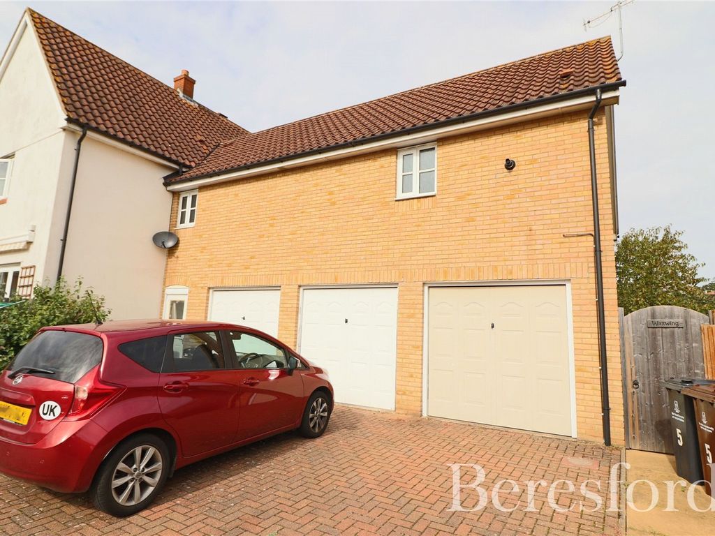 2 bed flat for sale in Brickmakers Lane, Colchester CO4, £165,000