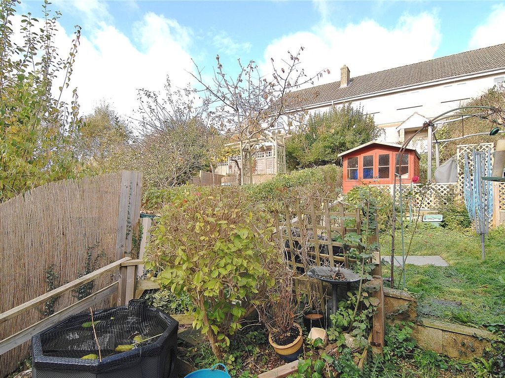 3 bed terraced house for sale in The Sunground, Avening, Tetbury, Gloucestershire GL8, £225,000