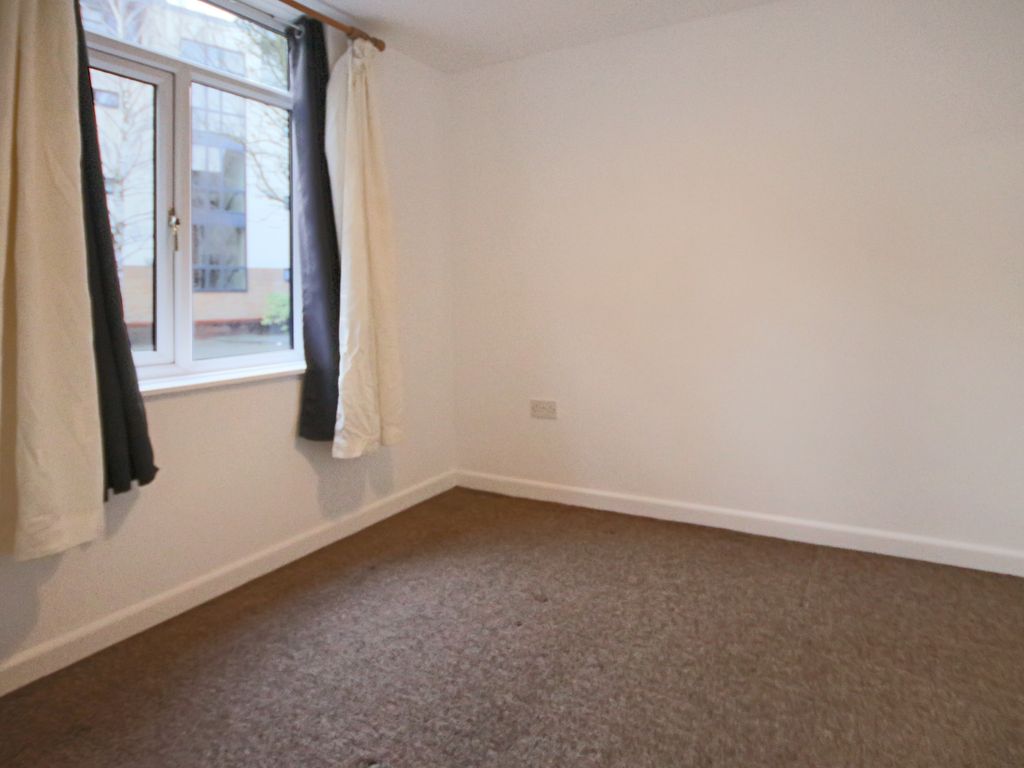 1 bed flat for sale in Wellington Street, Cambridge CB1, £240,000
