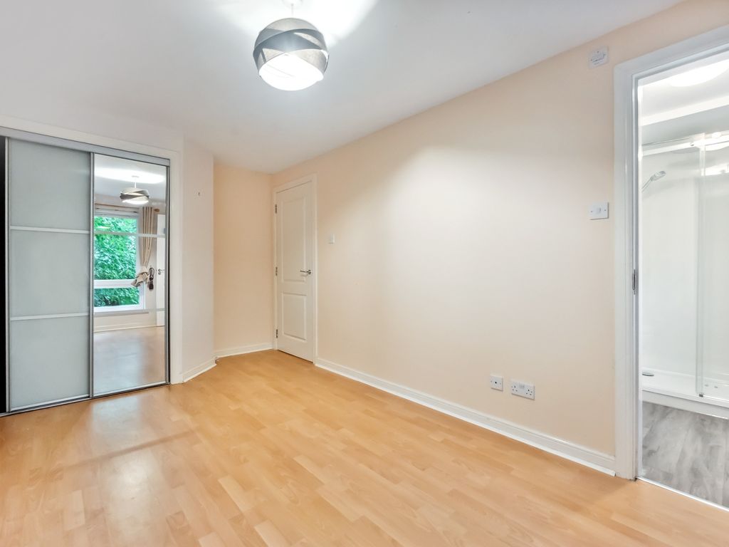 2 bed flat for sale in Kirkton Avenue, Knightswood, Glasgow G13, £119,000