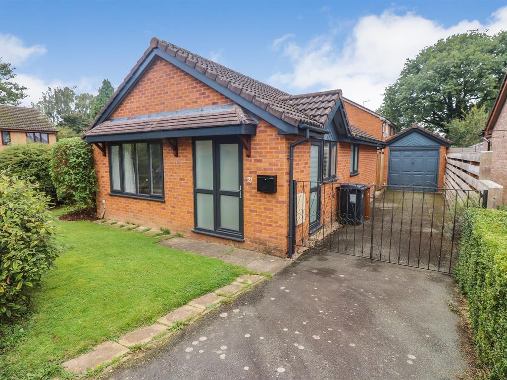 2 bed detached bungalow for sale in Applewood Heights, West Felton, Oswestry SY11, £195,000