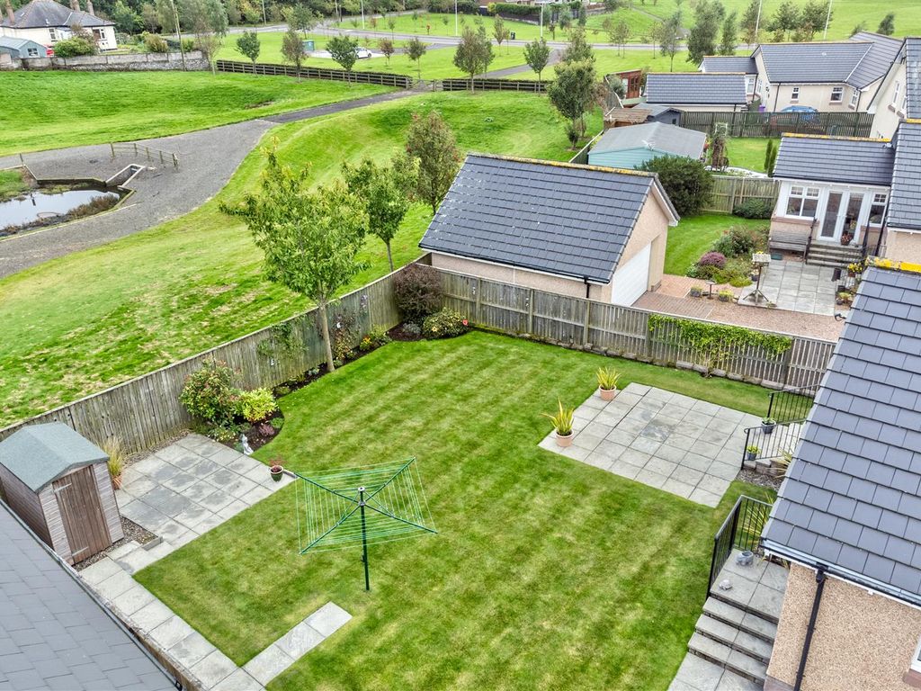 3 bed detached bungalow for sale in Osprey Gardens, Gowanbank, Forfar DD8, £260,000