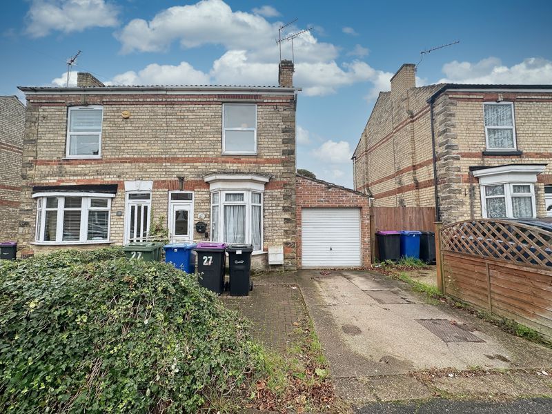 3 bed semi-detached house for sale in North Marsh Road, Gainsborough DN21, £125,000