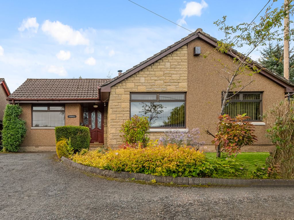 4 bed detached bungalow for sale in Marrik, Main Street, Standburn FK1, £285,000