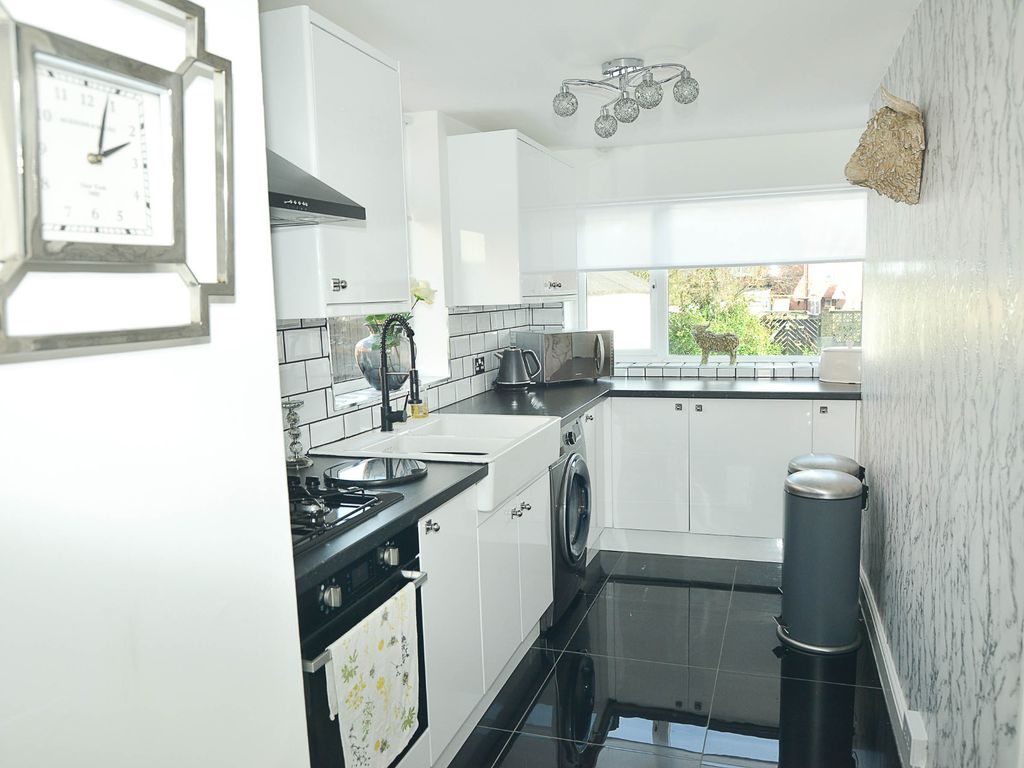 3 bed semi-detached house for sale in Middleton Road, Hunslet, Leeds LS10, £220,000