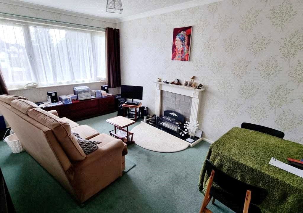 2 bed maisonette for sale in Burnside Way, Birmingham, West Midlands B31, £140,000