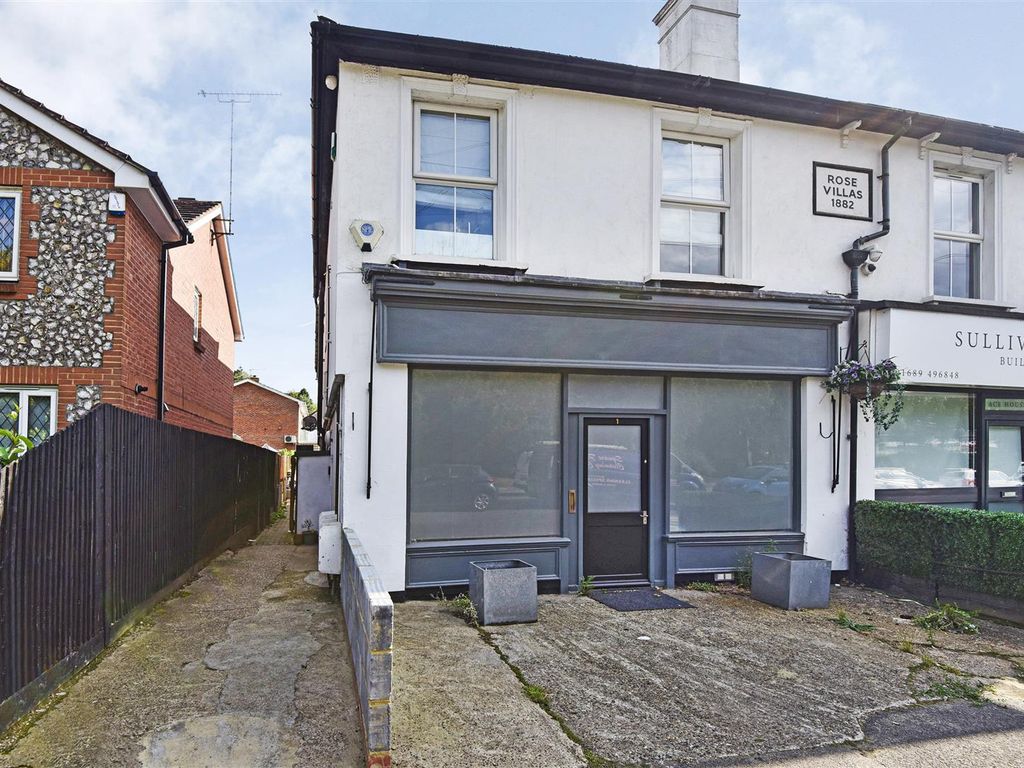 Property for sale in Sevenoaks Road, Pratts Bottom, Orpington BR6, £140,000