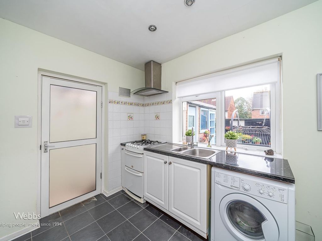 3 bed semi-detached house for sale in Grenfell Road, Walsall WS3, £200,000
