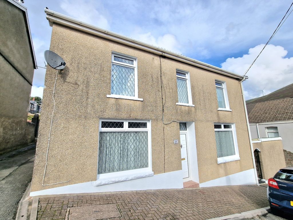 3 bed detached house for sale in Fairy Glen, Ogmore Vale, Bridgend County. CF32, £185,000