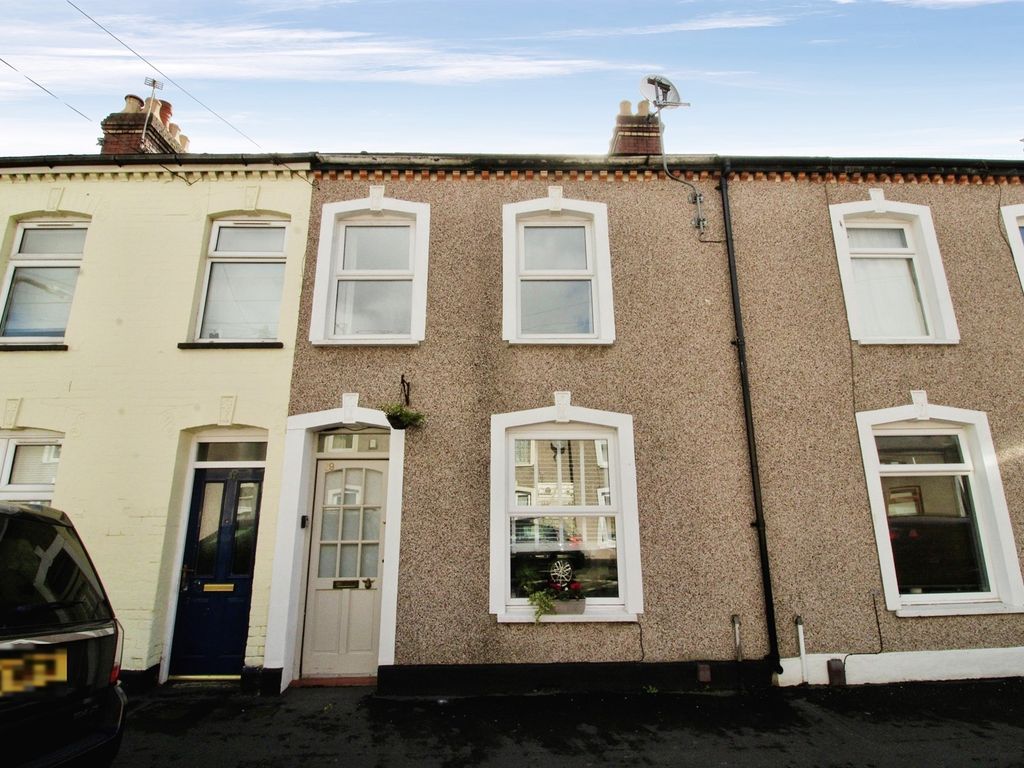3 bed terraced house for sale in Chancery Lane, Cardiff CF11, £250,000