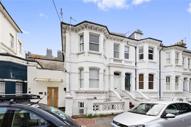 1 bed flat for sale in Seafield Road, Hove BN3, £250,000
