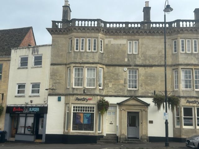 Office for sale in Market Place, Chippenham SN15, £150,000