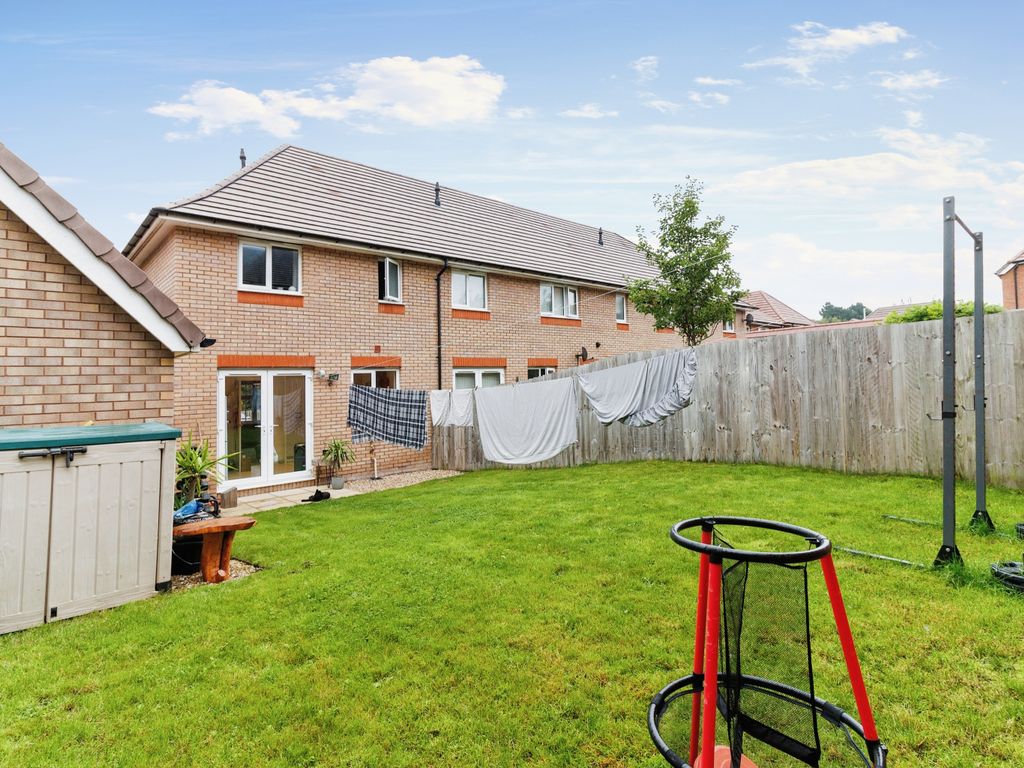 3 bed end terrace house for sale in Cranesbill Way, Newton Abbot TQ12, £280,000