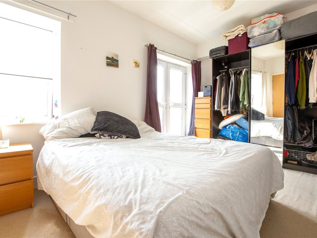 2 bed flat for sale in Ashley Road, Bristol BS6, £140,000