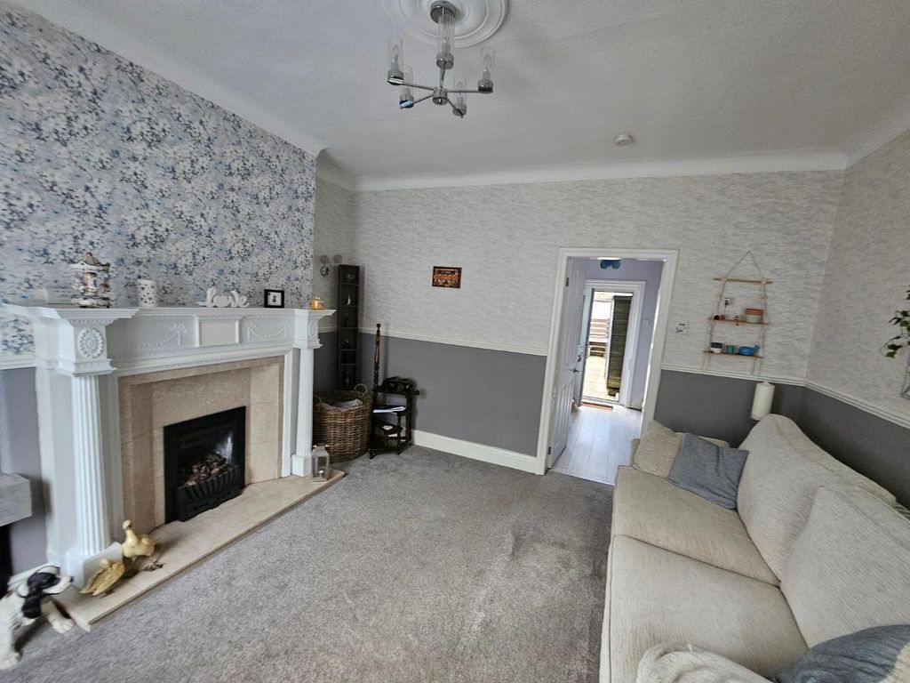 2 bed terraced house for sale in Lime Street, Colne BB8, £100,000