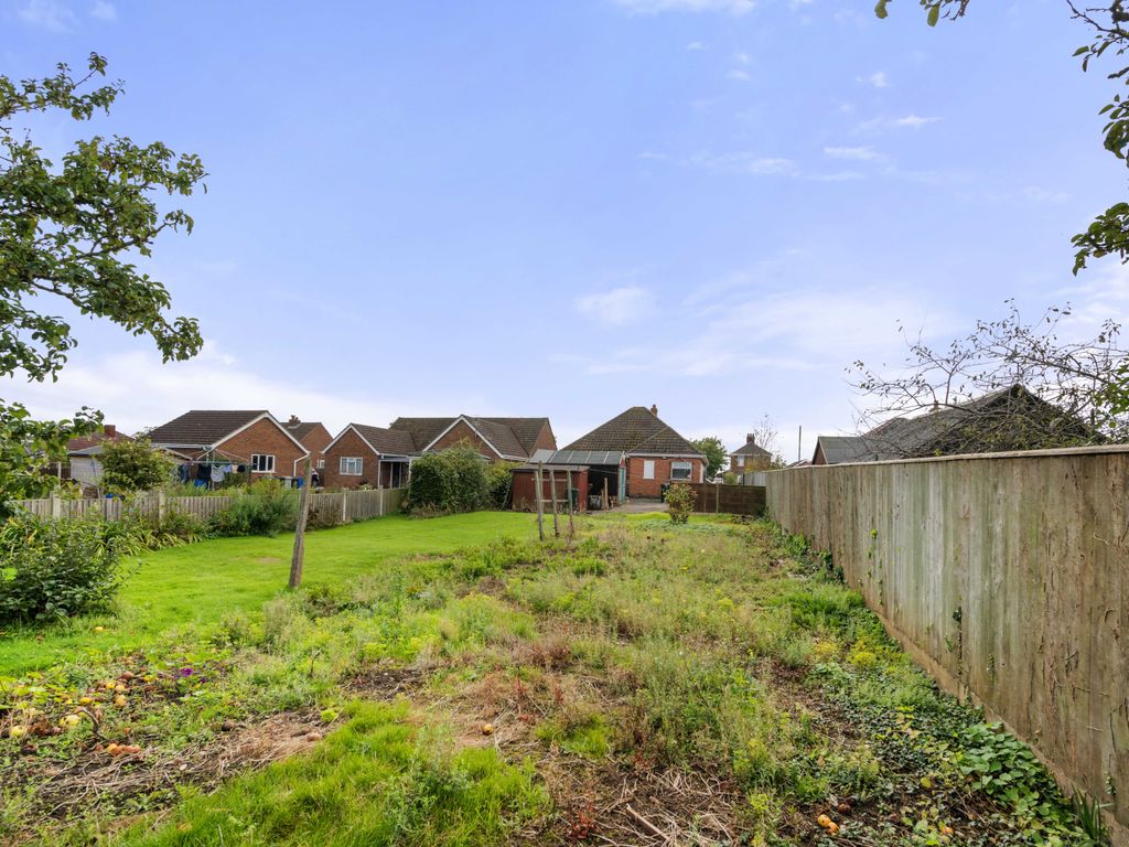 2 bed detached bungalow for sale in Horbling Lane, Stickney, Boston PE22, £180,000