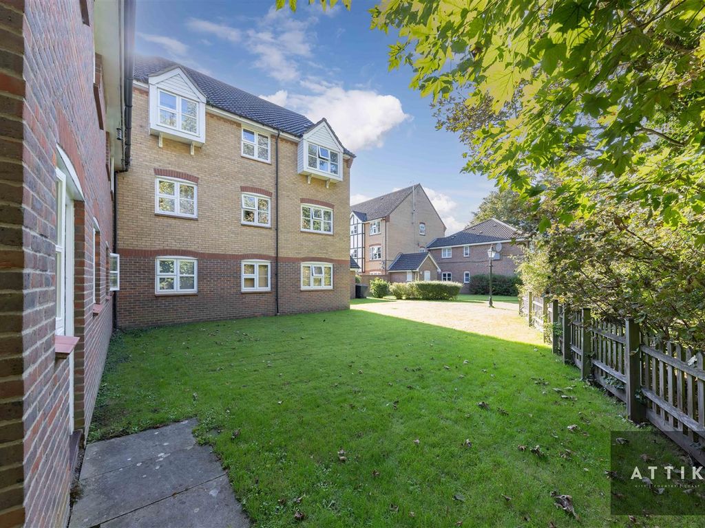 1 bed flat for sale in Horsford Street, Norwich NR2, £135,000