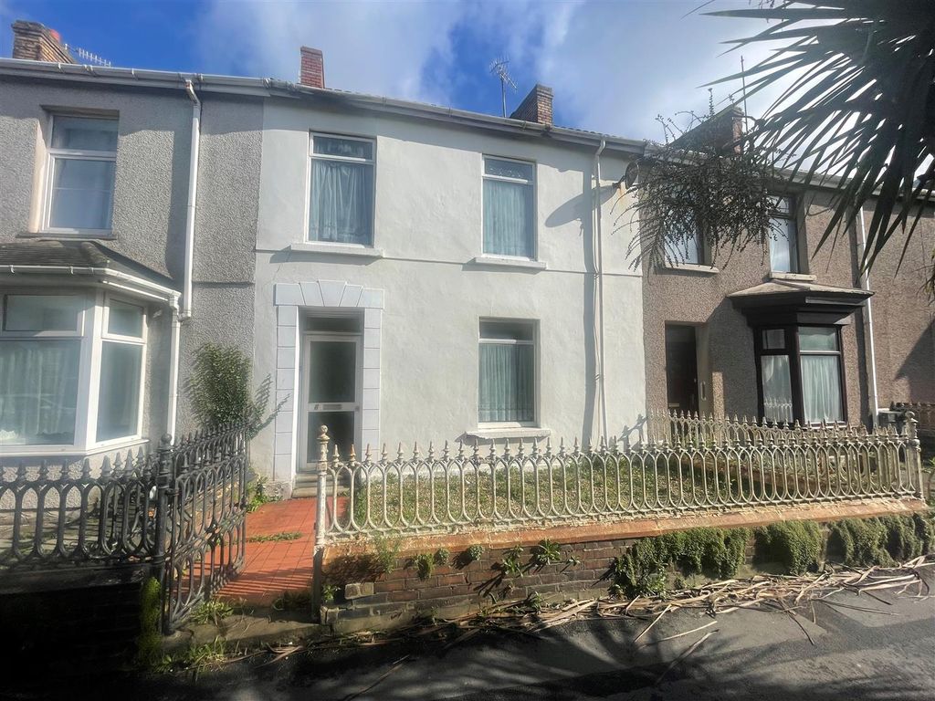 3 bed terraced house for sale in New Road, Llanelli SA15, £99,995