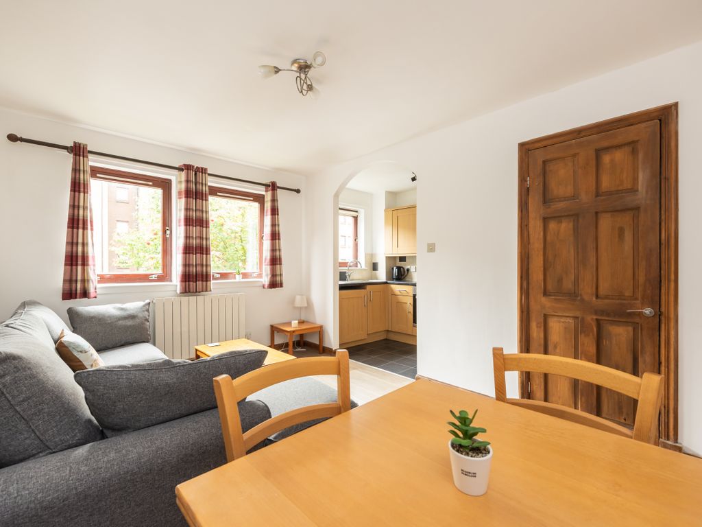 1 bed flat for sale in 3/4 Coxfield, Edinburgh EH11, £145,000