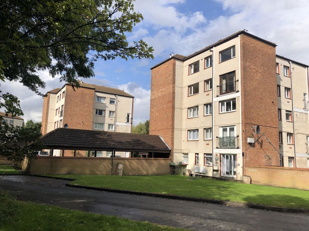 2 bed flat for sale in St. Johns Green, North Shields NE29, £29,000