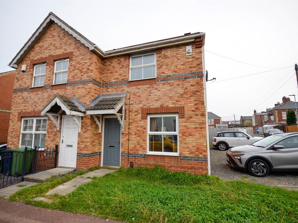 2 bed semi-detached house for sale in Victoria Road, Gateshead NE8, £80,500