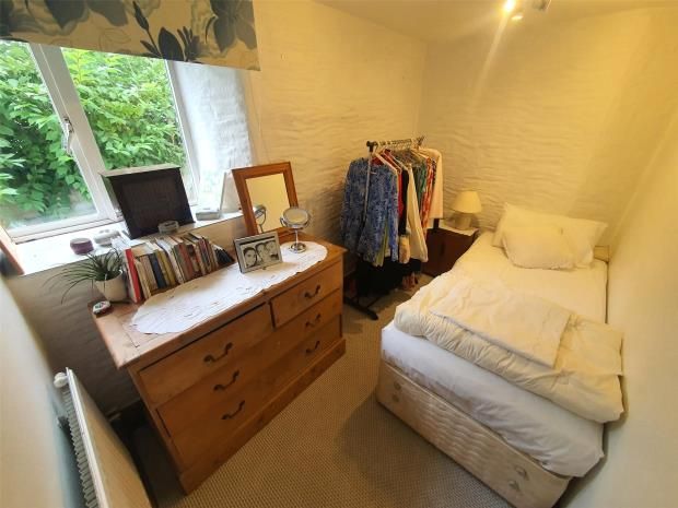 2 bed flat for sale in Dartington, Totnes, Devon TQ9, £201,000