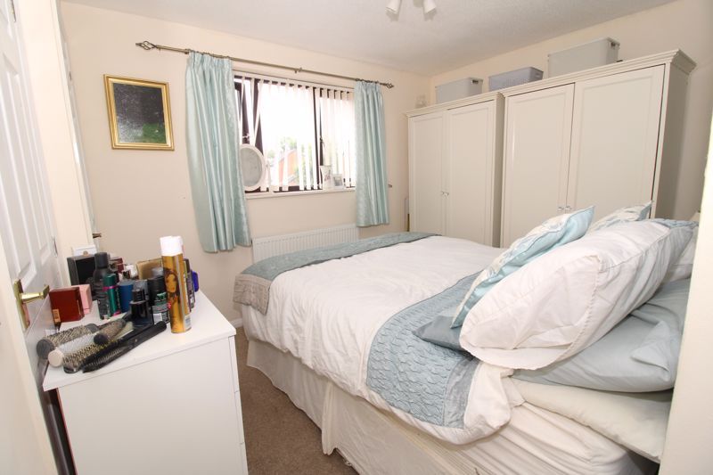 3 bed link-detached house for sale in Old Oak Close, Aldridge WS9, £244,500