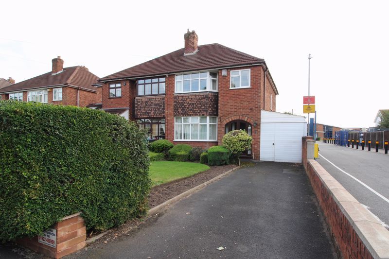 3 bed semi-detached house for sale in Tynings Lane, Aldridge, Walsall WS9, £177,500
