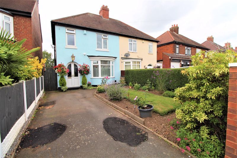 3 bed semi-detached house for sale in New Road, 152334 WS8, £154,000