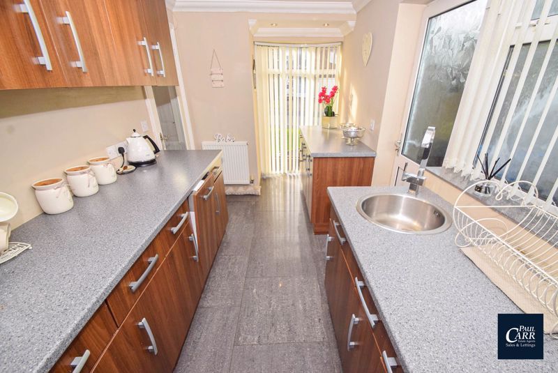 3 bed semi-detached house for sale in Poplar Road, 152334 WS6, £167,500