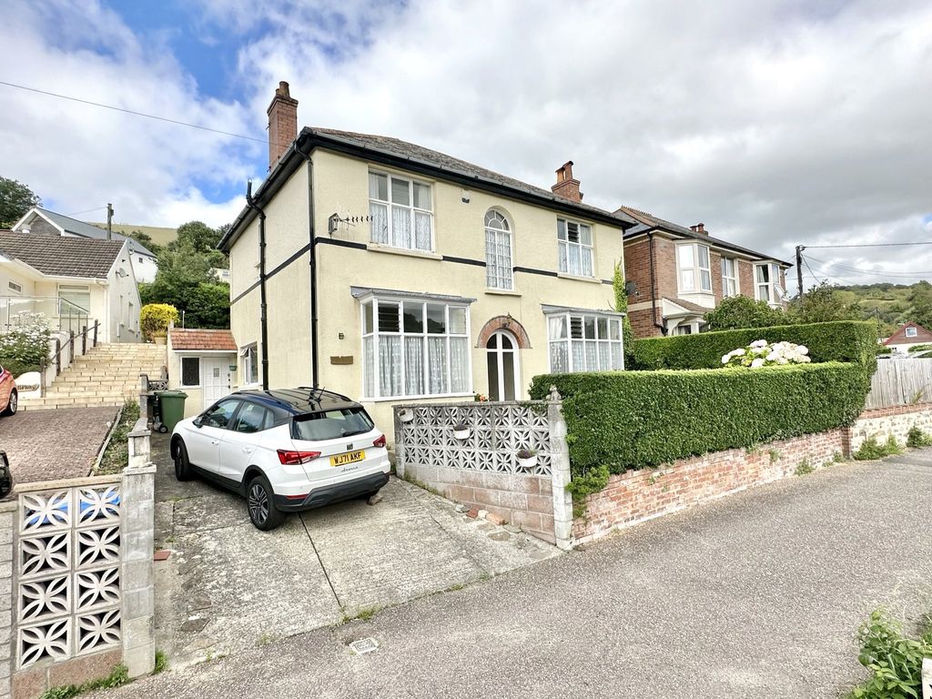 4 bed detached house for sale in Hangman Path, Combe Martin, Devon EX34, £301,500