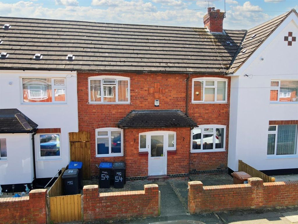 2 bed terraced house for sale in Rosedale Road, Kingsthorpe, Northampton NN2, £190,000