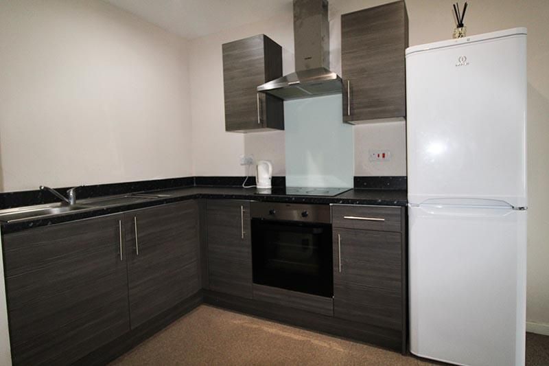 1 bed flat for sale in High Street, Kingswinford DY6, £75,000