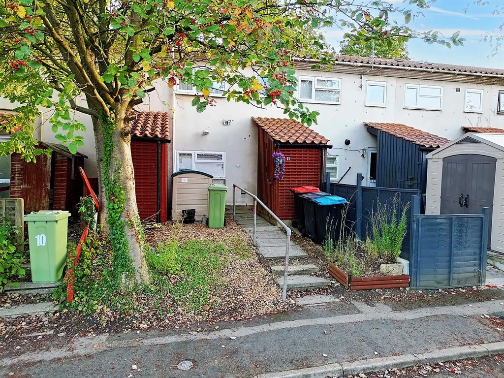 2 bed terraced house for sale in Bransgill Court, Heelands, Milton Keynes MK13, £185,000