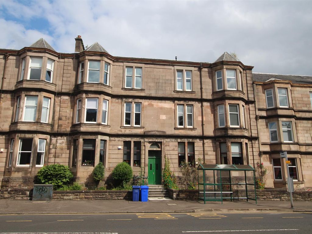 1 bed flat for sale in Brougham Street, Greenock PA16, £79,000