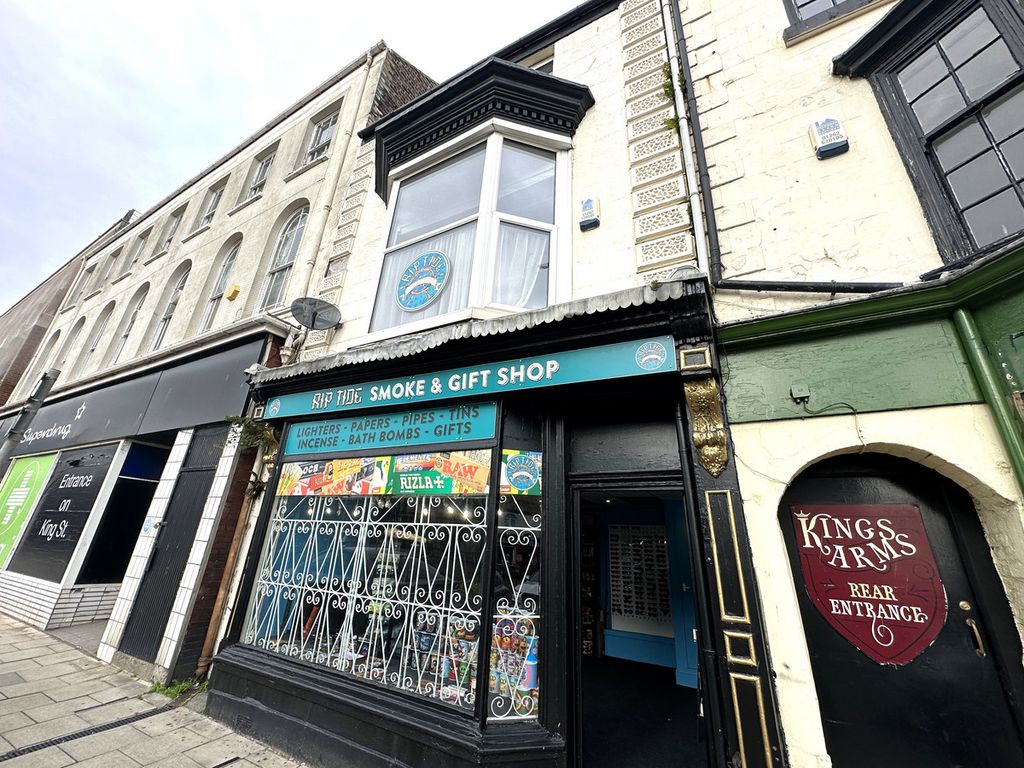 Retail premises for sale in Queen Street, Bridlington YO15, £135,000