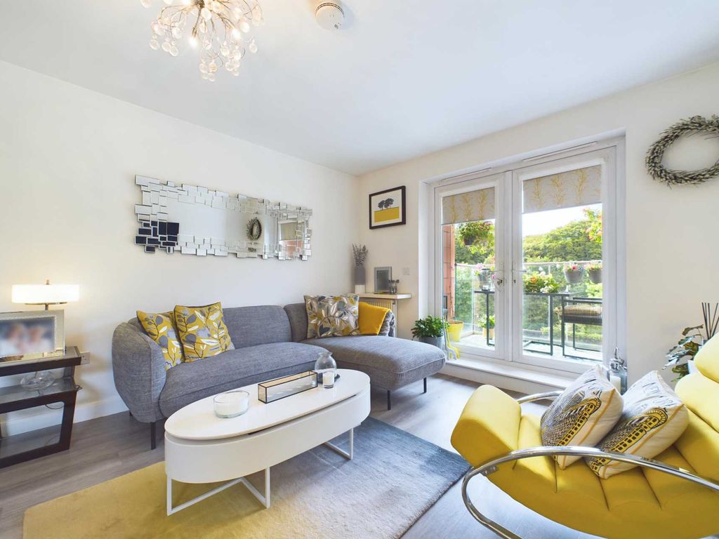 2 bed flat for sale in Bothwell Mews, Uddingston G71, £225,000