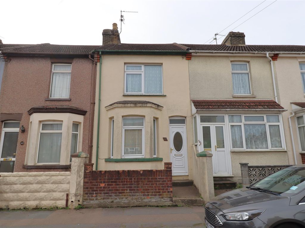 3 bed terraced house for sale in St. Johns Road, Gillingham ME7, £200,000