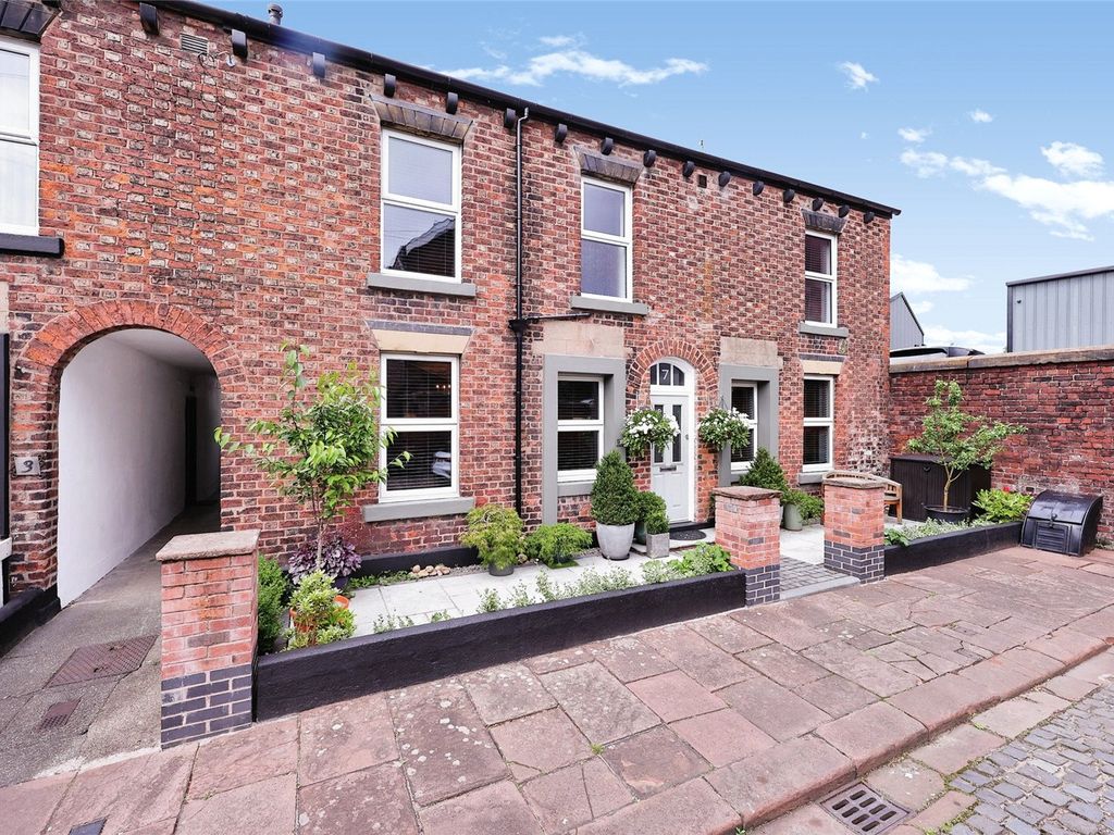 3 bed flat for sale in Johns Place, Milbourne Street, Carlisle, Cumbria CA2, £165,000