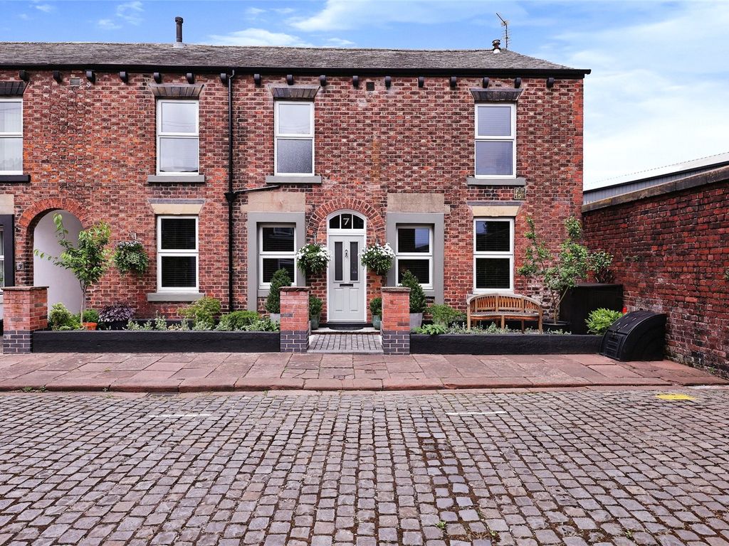 3 bed flat for sale in Johns Place, Milbourne Street, Carlisle, Cumbria CA2, £185,000