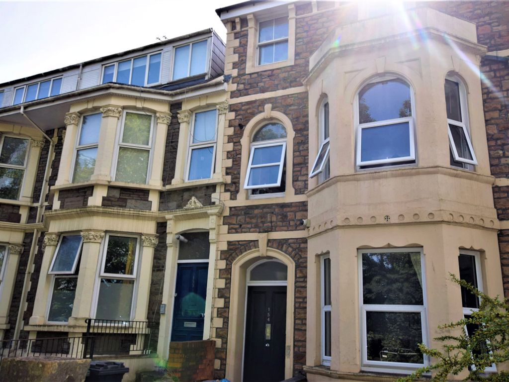 1 bed flat for sale in Coronation Road, Southville, Bristol BS3, £250,000