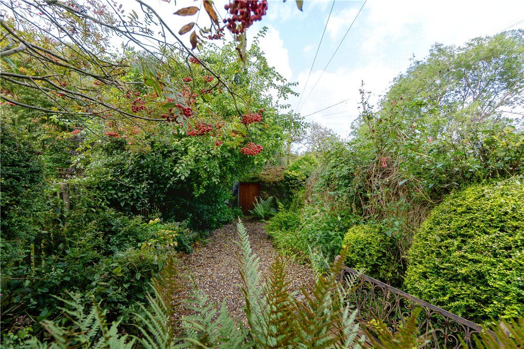 2 bed terraced house for sale in Victoria Street, Settle, North Yorkshire BD24, £289,950