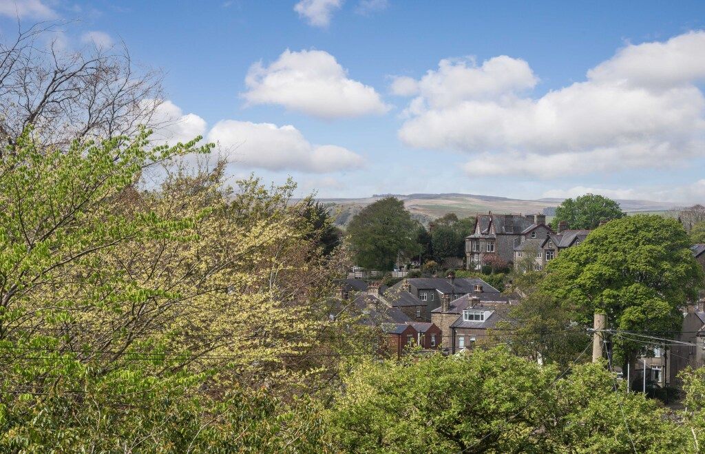 2 bed terraced house for sale in Victoria Street, Settle, North Yorkshire BD24, £289,950