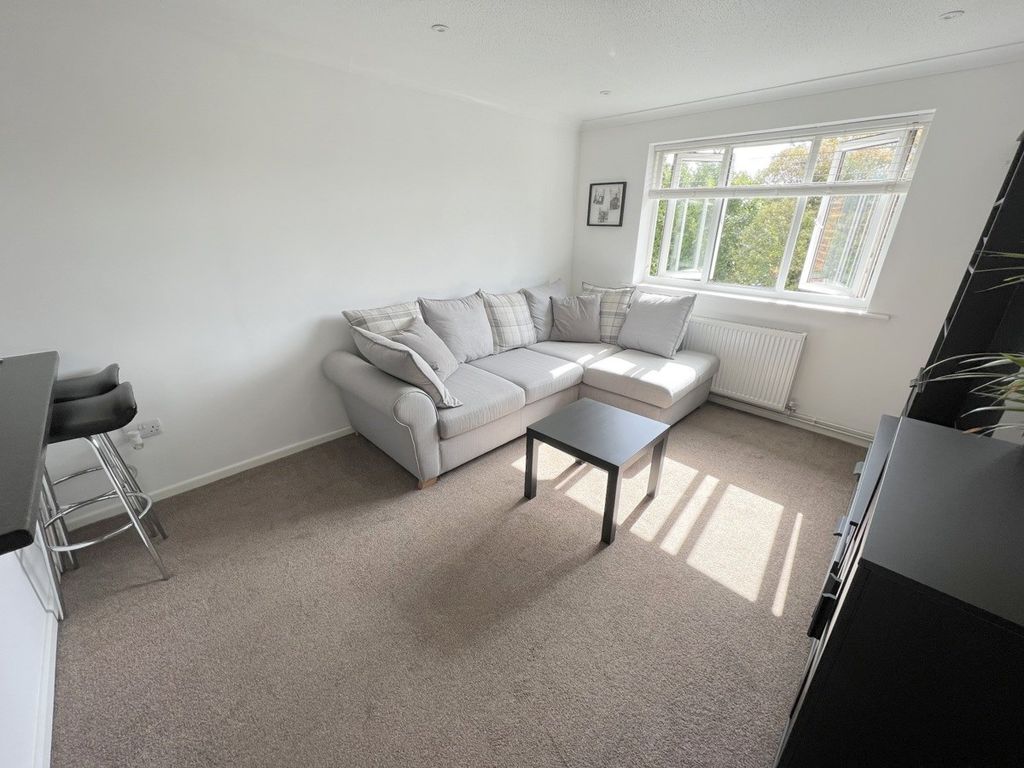 1 bed flat for sale in 19 Sea View Road, Parkstone, Poole BH12, £170,000