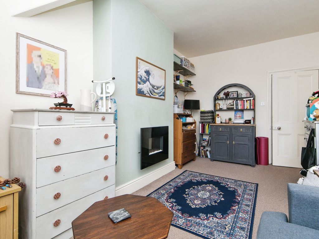 1 bed flat for sale in Mostyn Avenue, Llandudno, Conwy LL30, £80,000