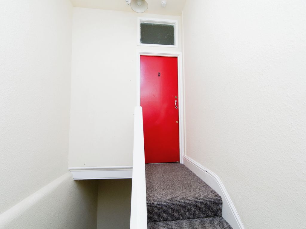 1 bed flat for sale in Mostyn Avenue, Llandudno, Conwy LL30, £80,000