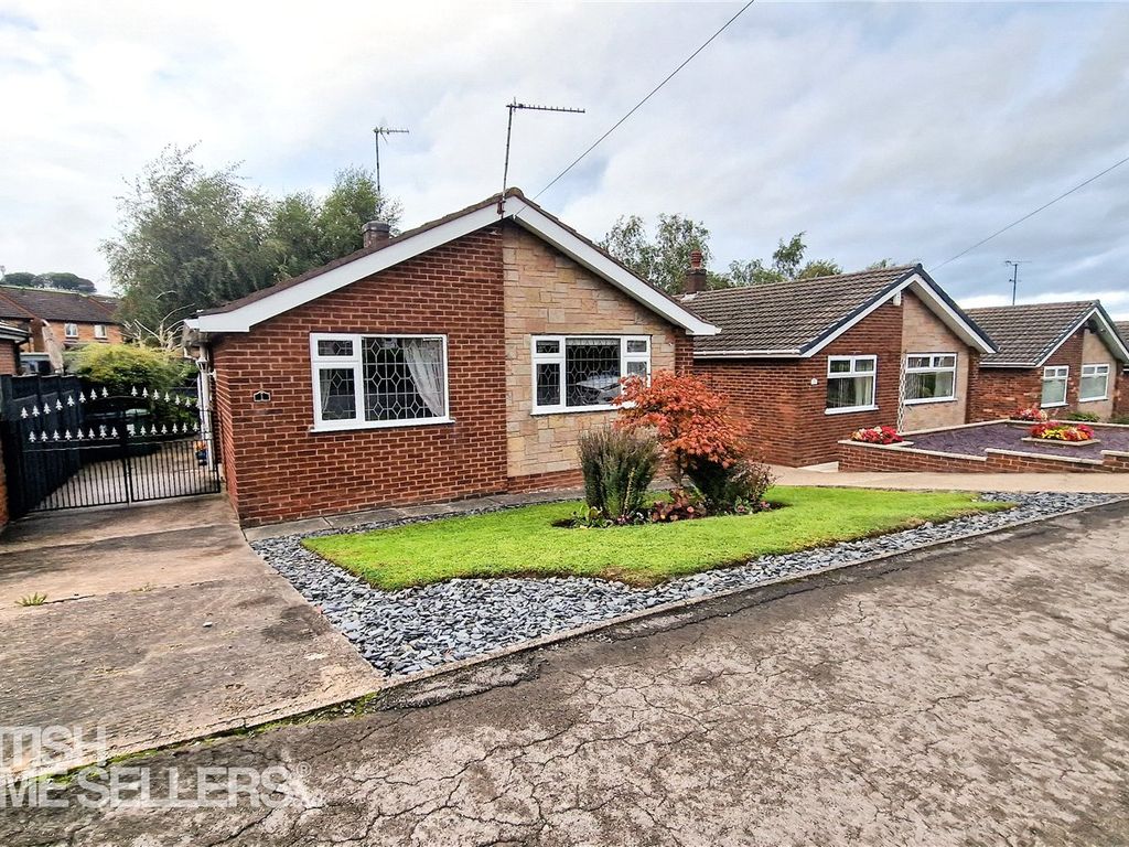 2 bed bungalow for sale in Bradwell Way, Belper, Derbyshire DE56, £245,000