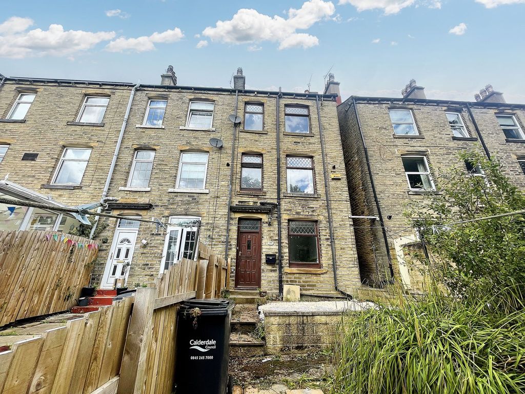3 bed end terrace house for sale in Mill Hill Lane, Brighouse HD6, £120,000