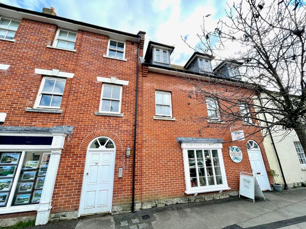 2 bed flat for sale in 49B South Street, Bridport, Dorset DT6, £80,000