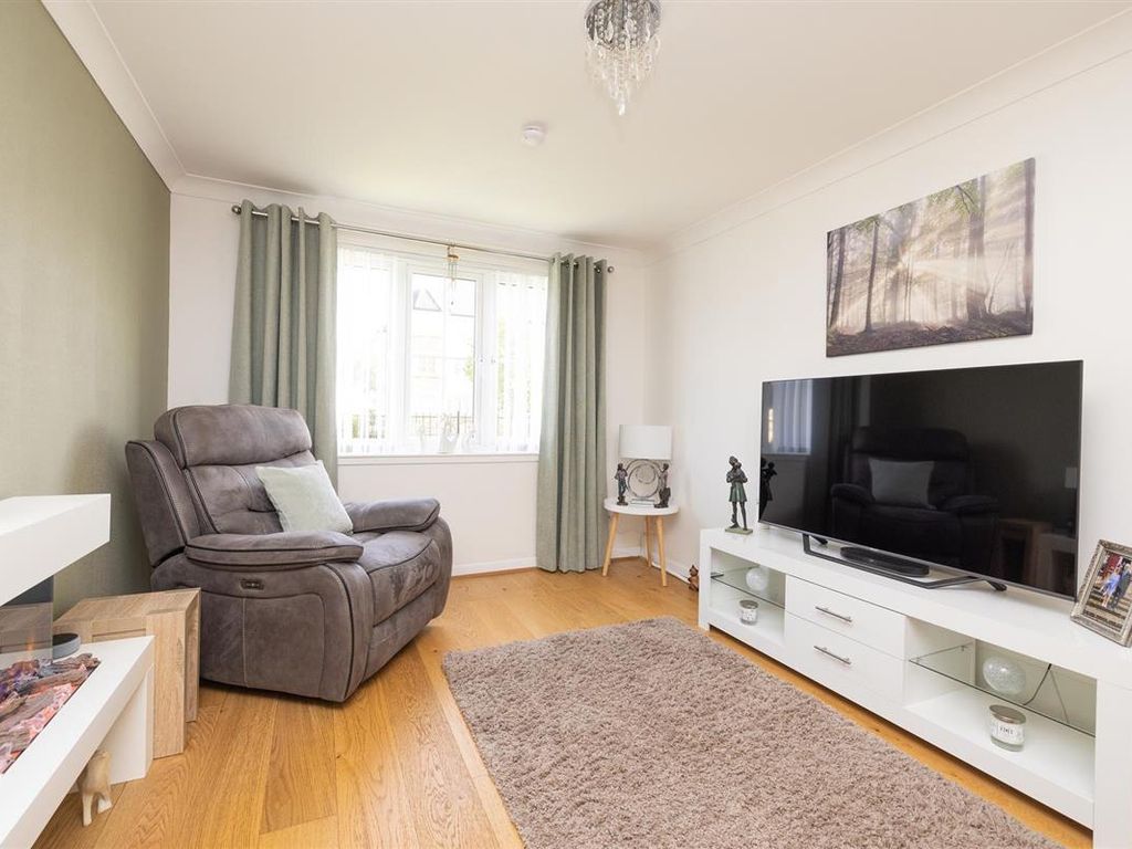 2 bed flat for sale in 20 Miners Walk, Dalkeith EH22, £175,000